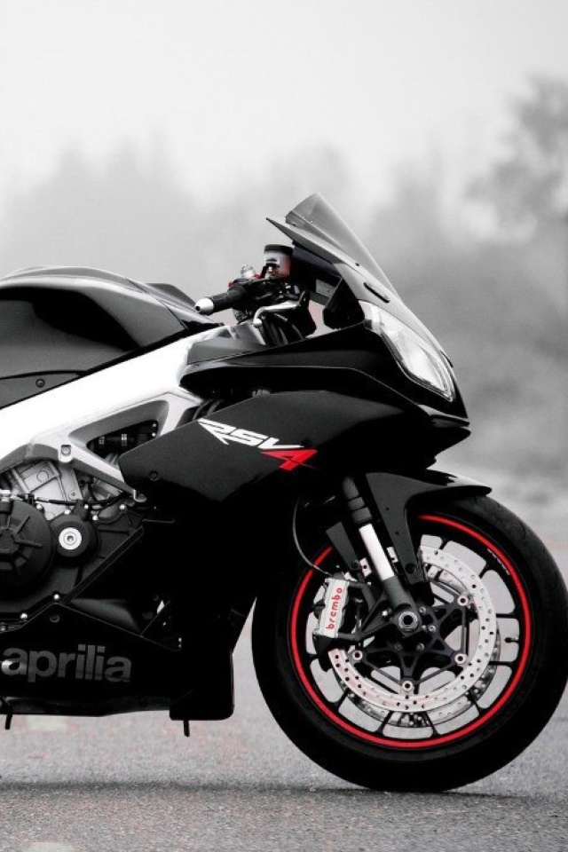 Fondo de pantalla Aprilia RSV4 640x960