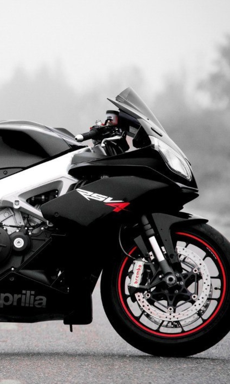 Sfondi Aprilia RSV4 768x1280