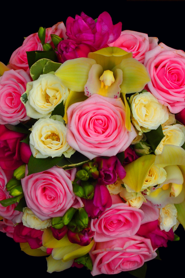 Screenshot №1 pro téma Bouquet of roses and yellow orchid, floristry 640x960