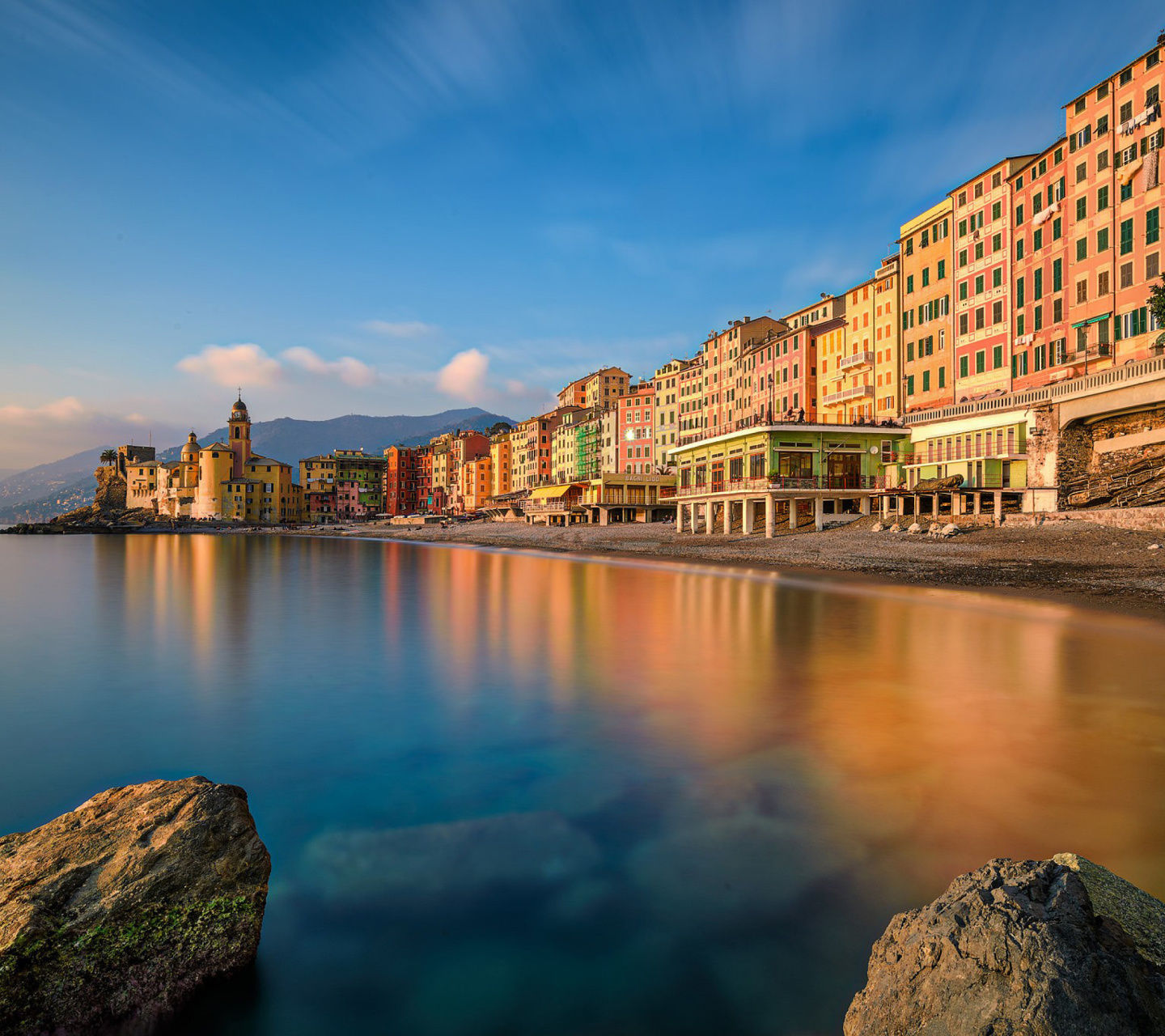 Das Camogli City in Portofino Wallpaper 1440x1280