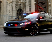 Screenshot №1 pro téma Ford Taurus Police Car 220x176