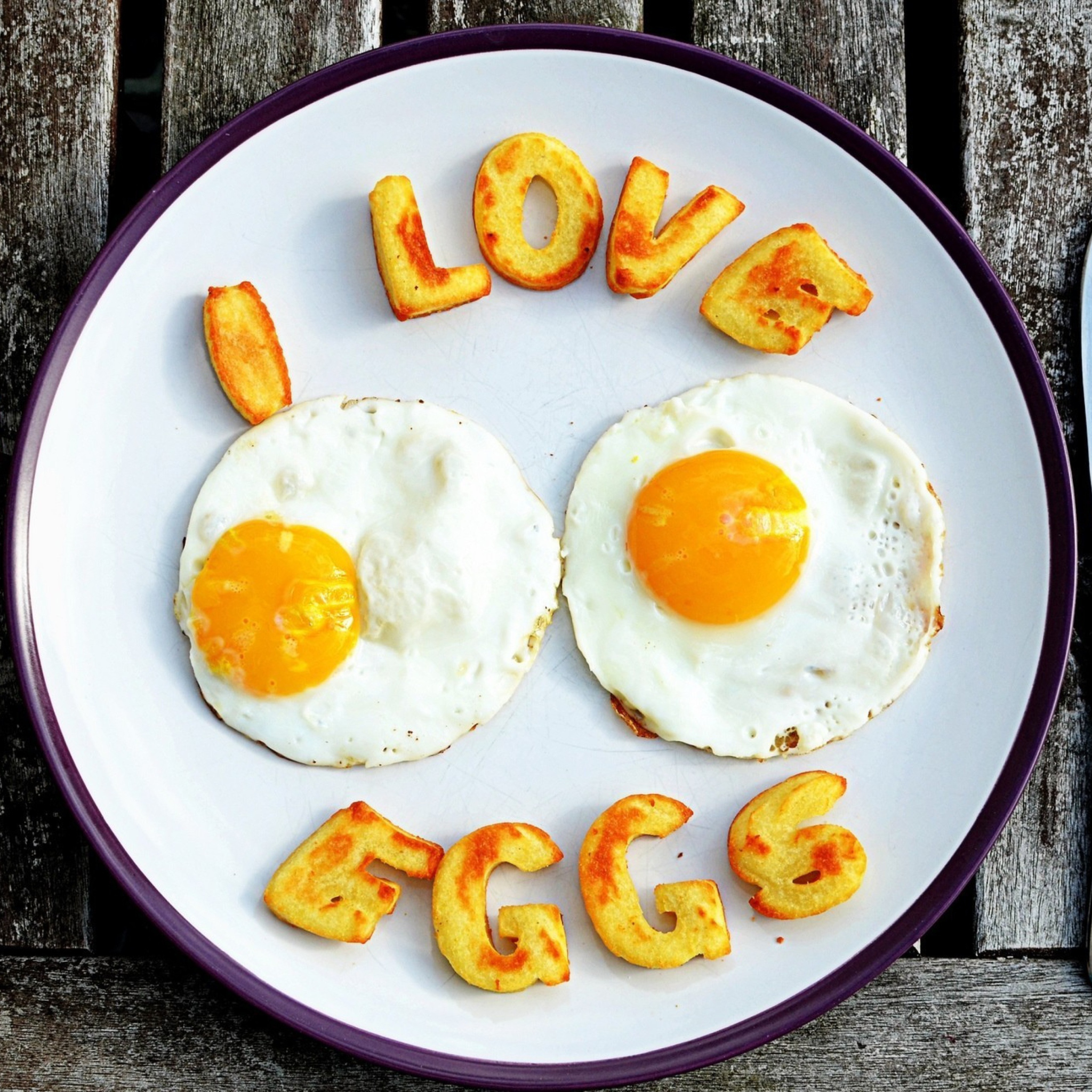 Das I Love Eggs Wallpaper 2048x2048