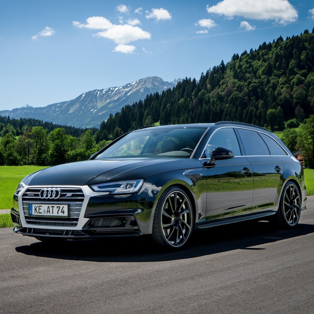 Audi A4 Avant wallpaper 1024x1024