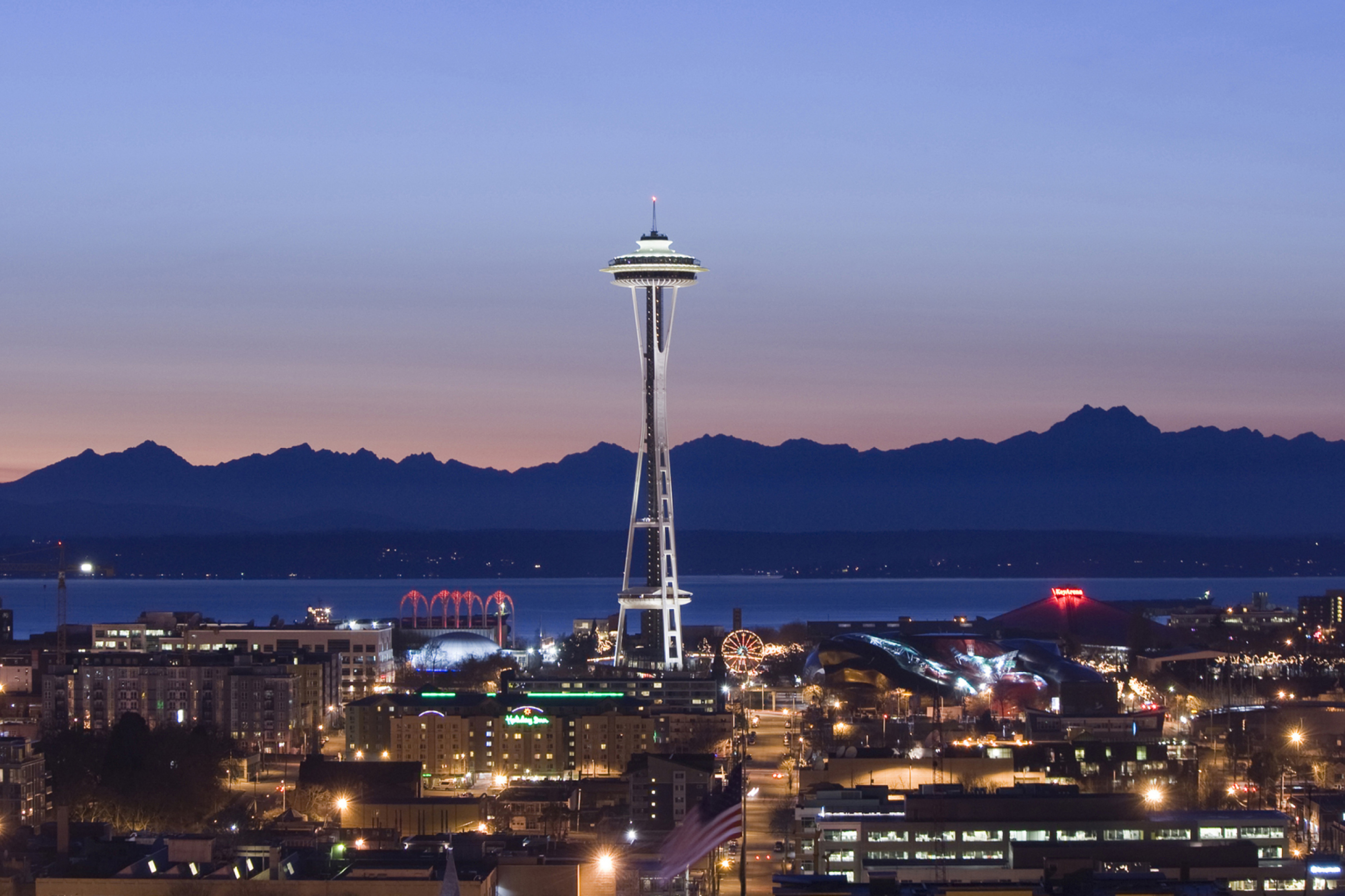 Screenshot №1 pro téma Space Needle and Seattle Center 2880x1920