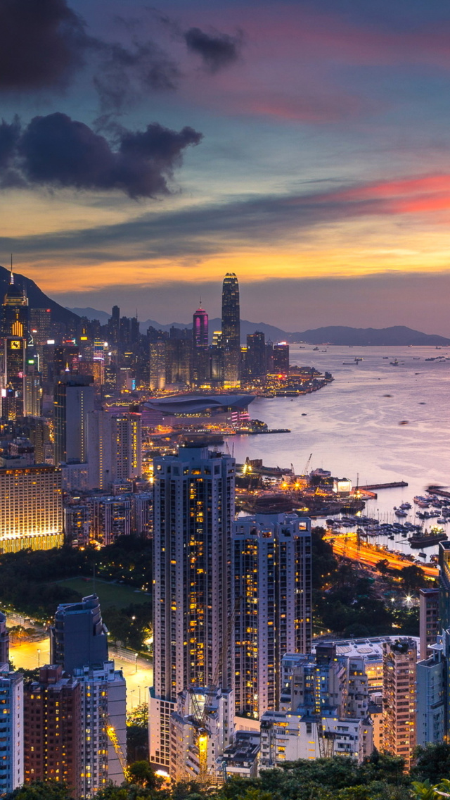 Das Braemar Hill in Hong Kong Wallpaper 640x1136