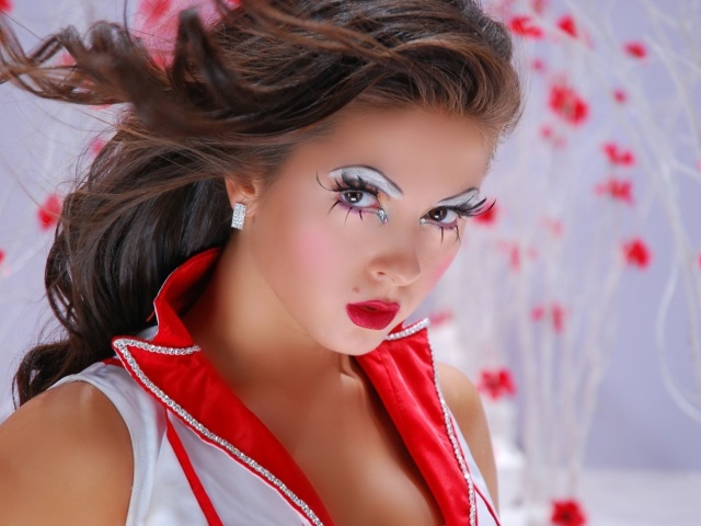 Fondo de pantalla Nyusha Russian celebrity 640x480