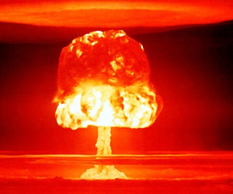 Sfondi Nuclear explosion 480x400