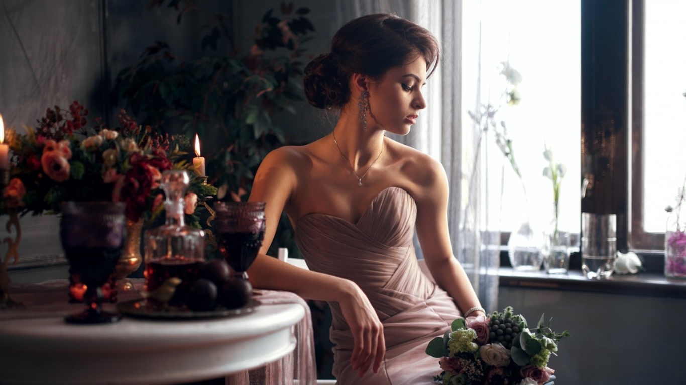 Обои Model before Wedding 1366x768