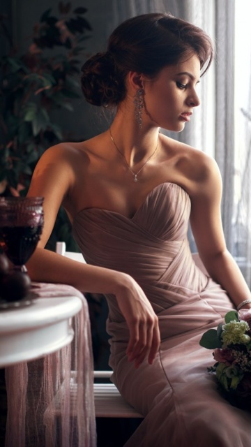 Обои Model before Wedding 360x640