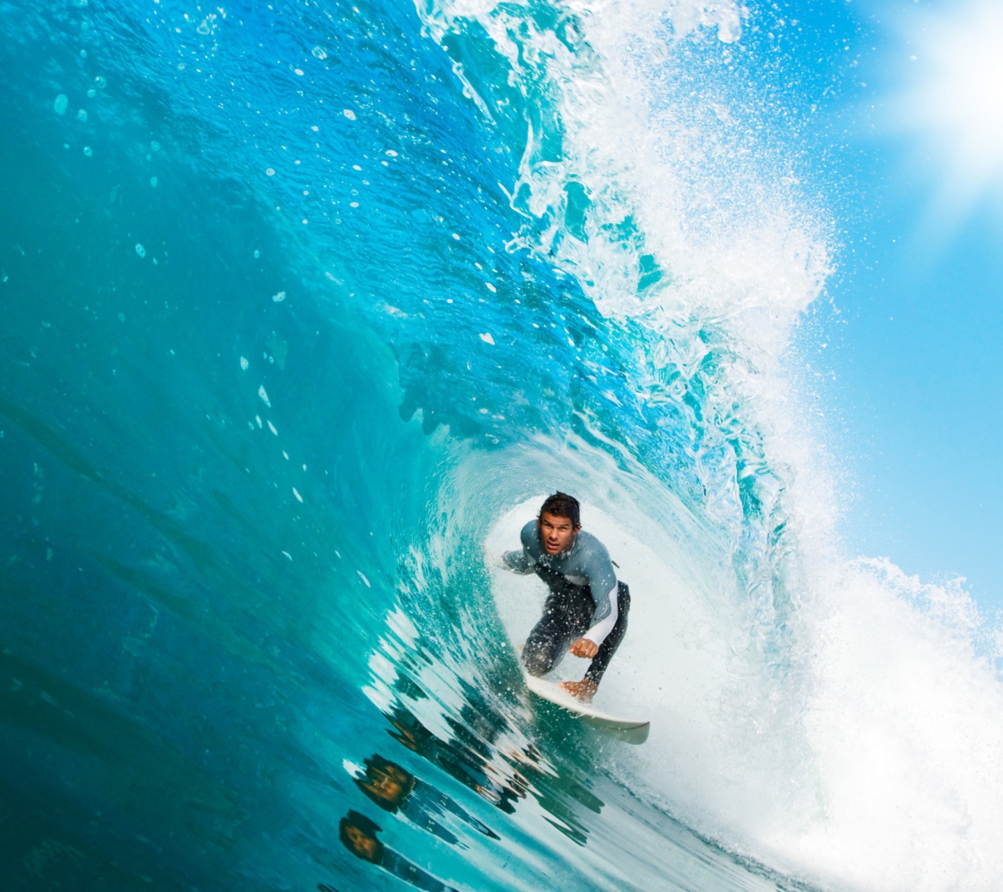 Fondo de pantalla Extreme Surfing 1440x1280