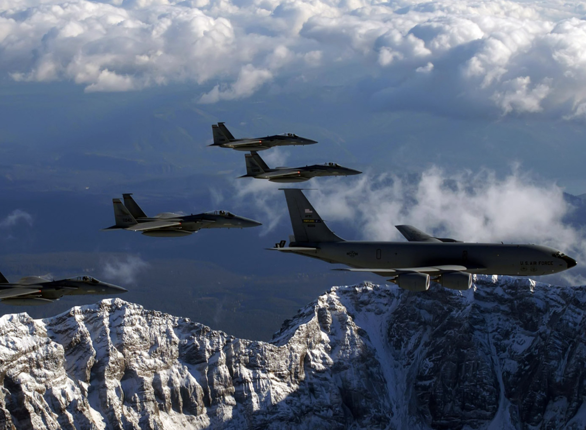 US Air Force Airplanes wallpaper 1920x1408