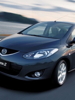 Fondo de pantalla Mazda 2 Sedan 240x320