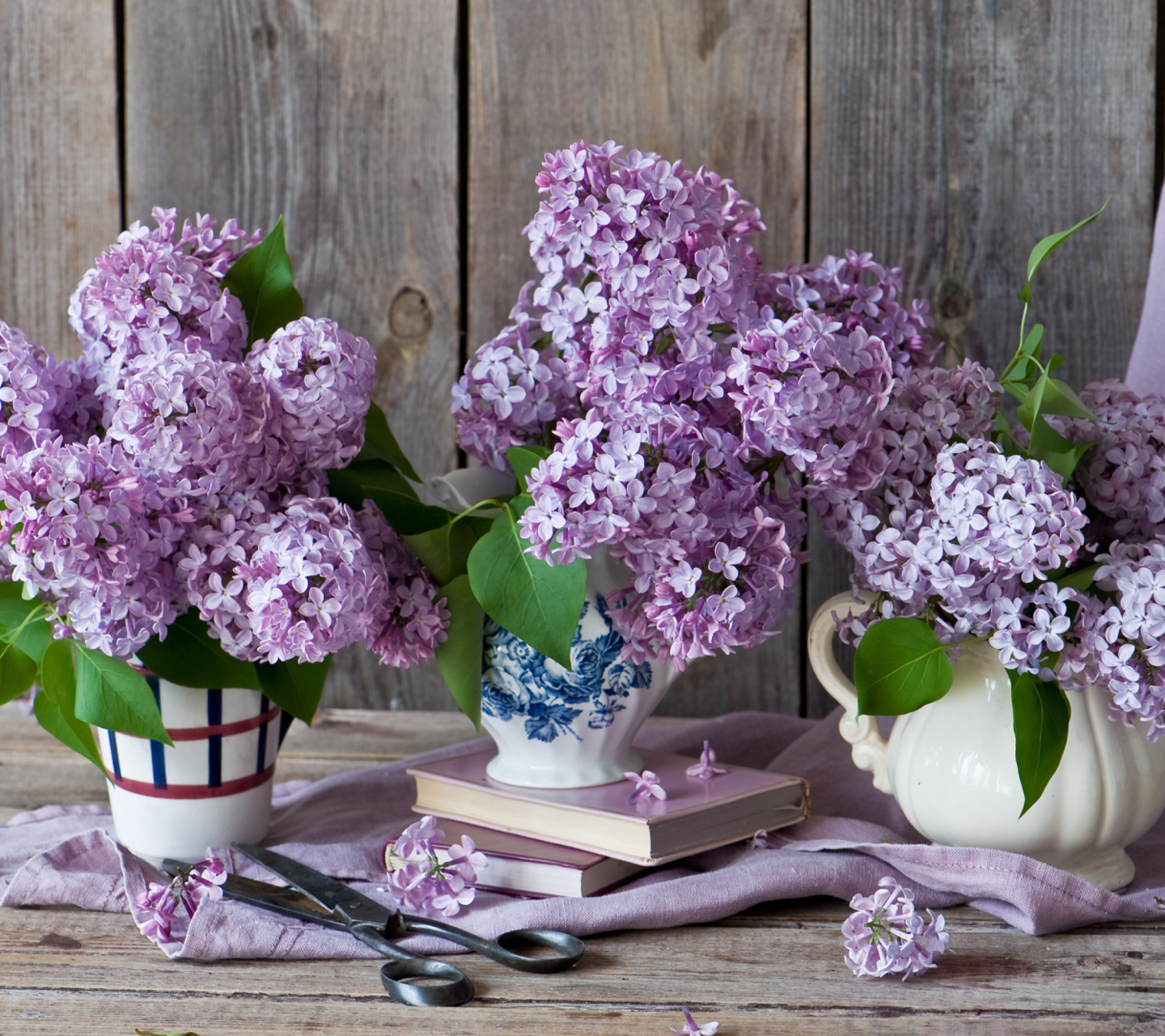 Обои Lilac Bouquet 1440x1280