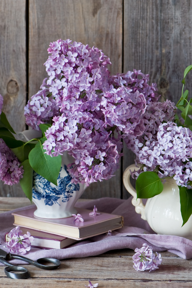 Lilac Bouquet wallpaper 640x960