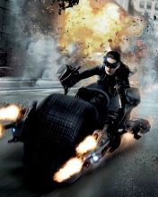 Screenshot №1 pro téma Anne Hathaway In Dark Knight Rises 176x220