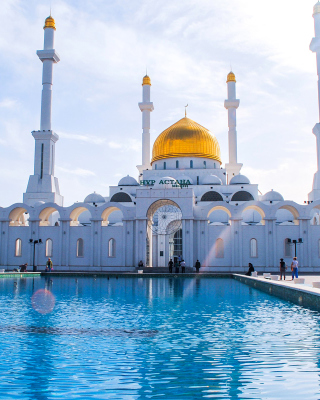 Mosque in Astana papel de parede para celular para iPhone 4