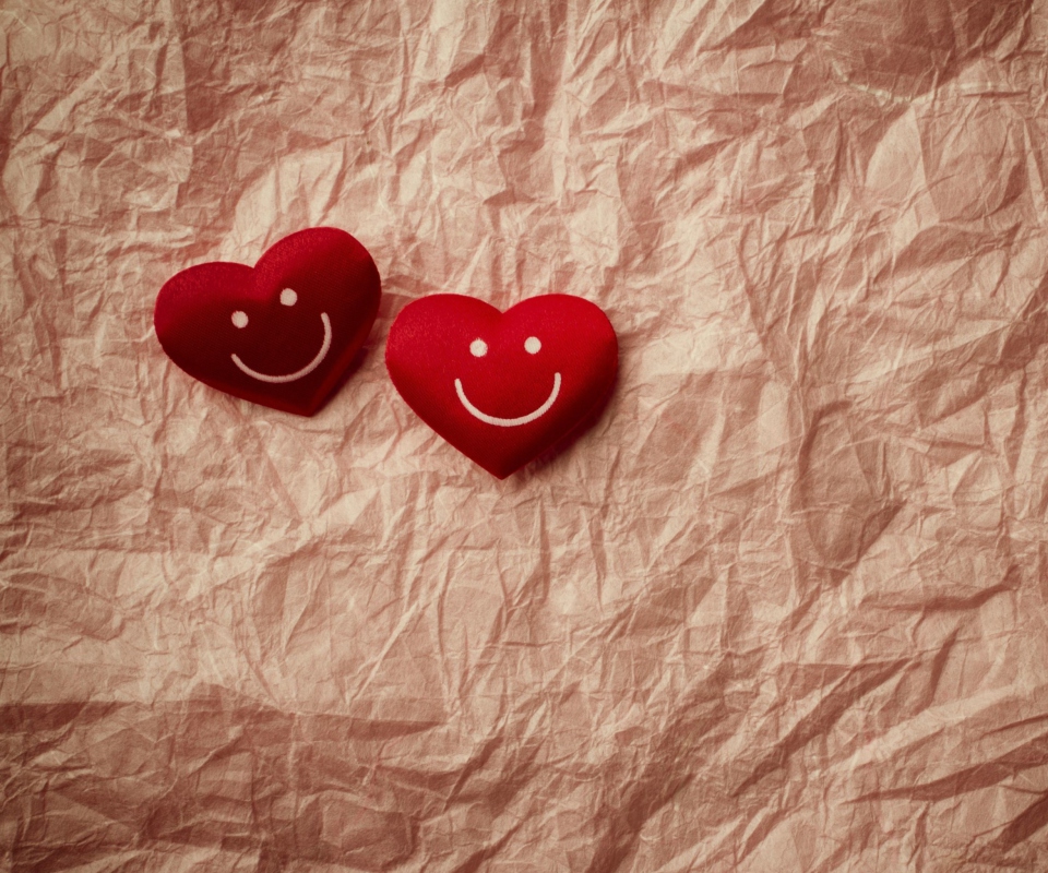 Smiling Hearts wallpaper 960x800