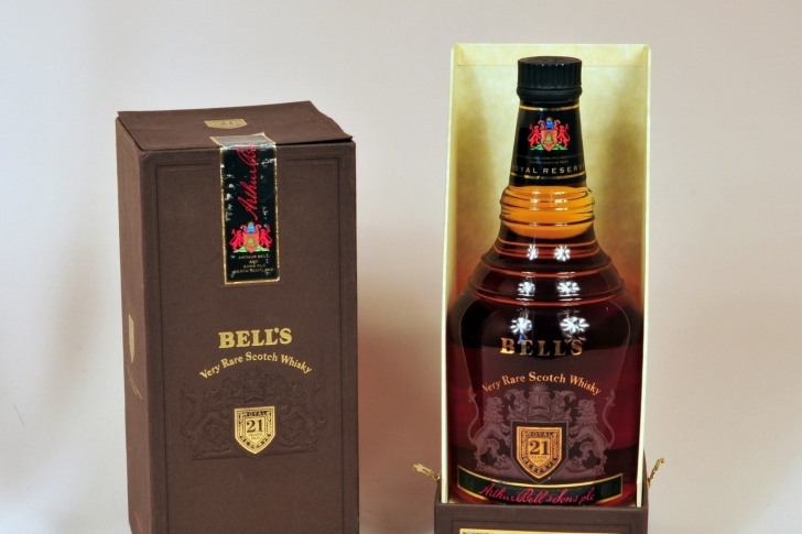 Bells Scotch Blended Whisky wallpaper