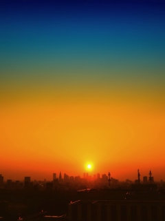 Screenshot №1 pro téma Sunset Over Town 240x320