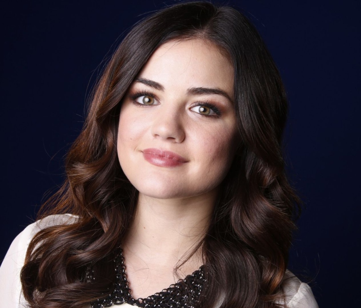 Das Lucy Hale Wallpaper 1200x1024