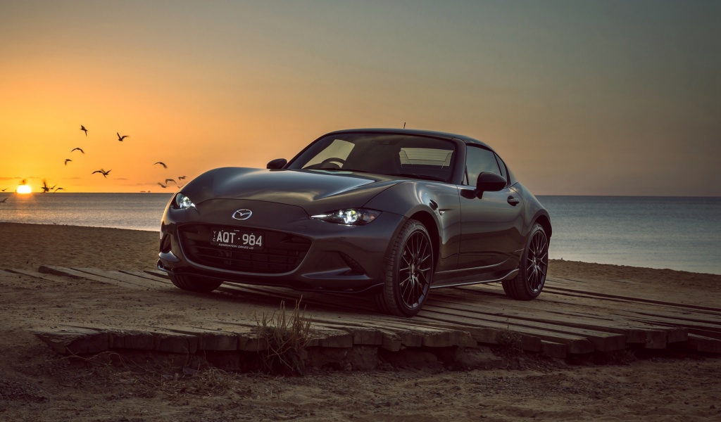 Das Mazda MX 5 RF 2018 Wallpaper 1024x600