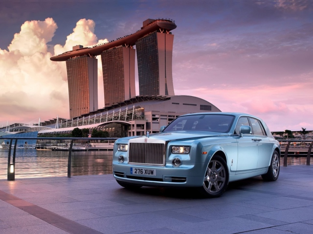 Fondo de pantalla Rolls Royce 640x480