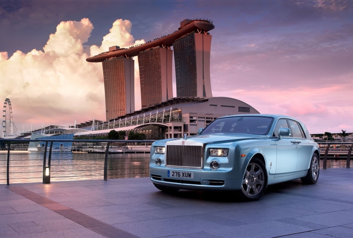 Rolls Royce screenshot #1