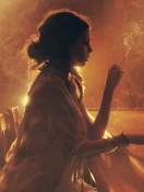 Screenshot №1 pro téma Sad girl with cigarette in bar 132x176