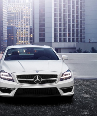White Mercedes Benz Cls - Obrázkek zdarma pro iPhone 5