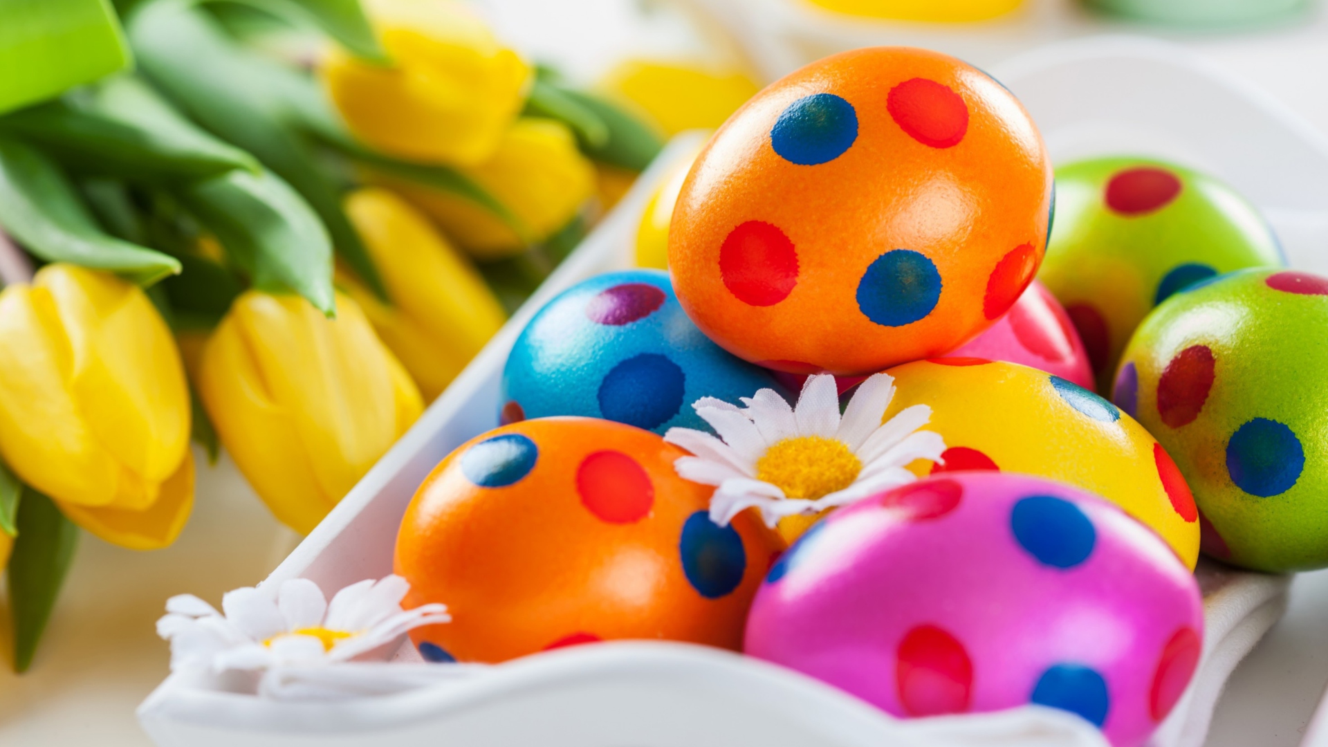 Screenshot №1 pro téma Colorful Polka Dot Easter Eggs 1920x1080