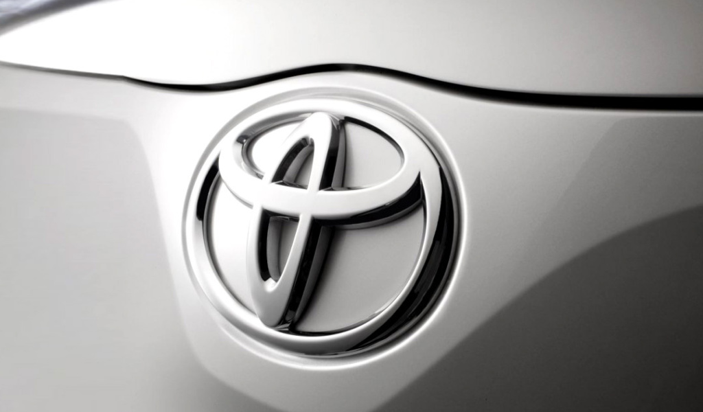 Sfondi Toyota Emblem 1024x600