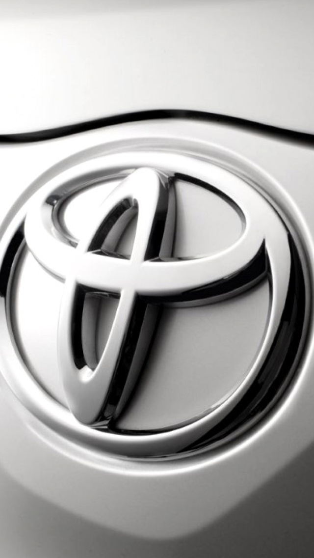 Обои Toyota Emblem 640x1136