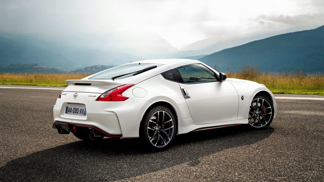 Nissan 370Z screenshot #1 1280x720