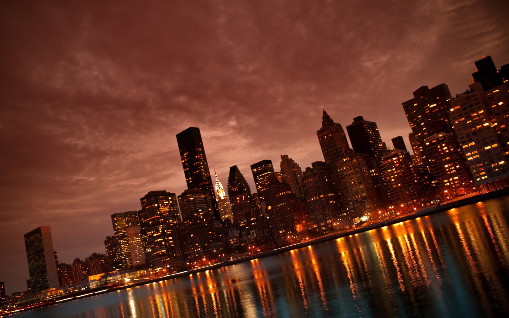 Sfondi Manhattan Reflections 1680x1050