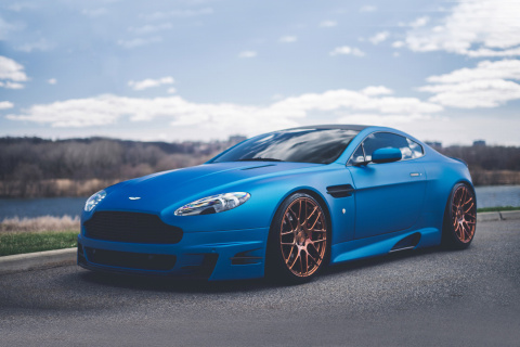Обои Blue Aston Martin V8 Vantage S 480x320
