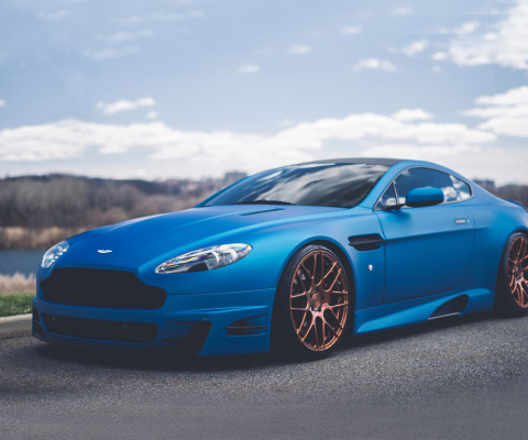 Fondo de pantalla Blue Aston Martin V8 Vantage S 480x400