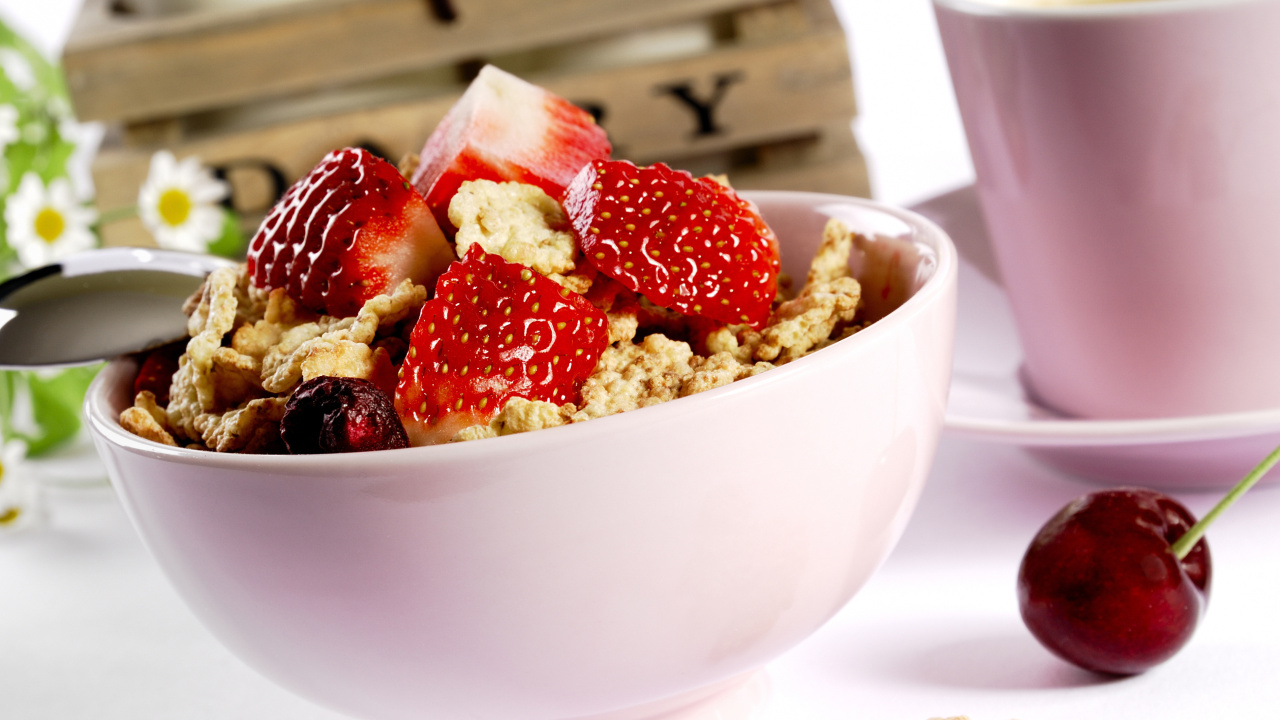 Das Tasty eco breakfast with muesli Wallpaper 1280x720