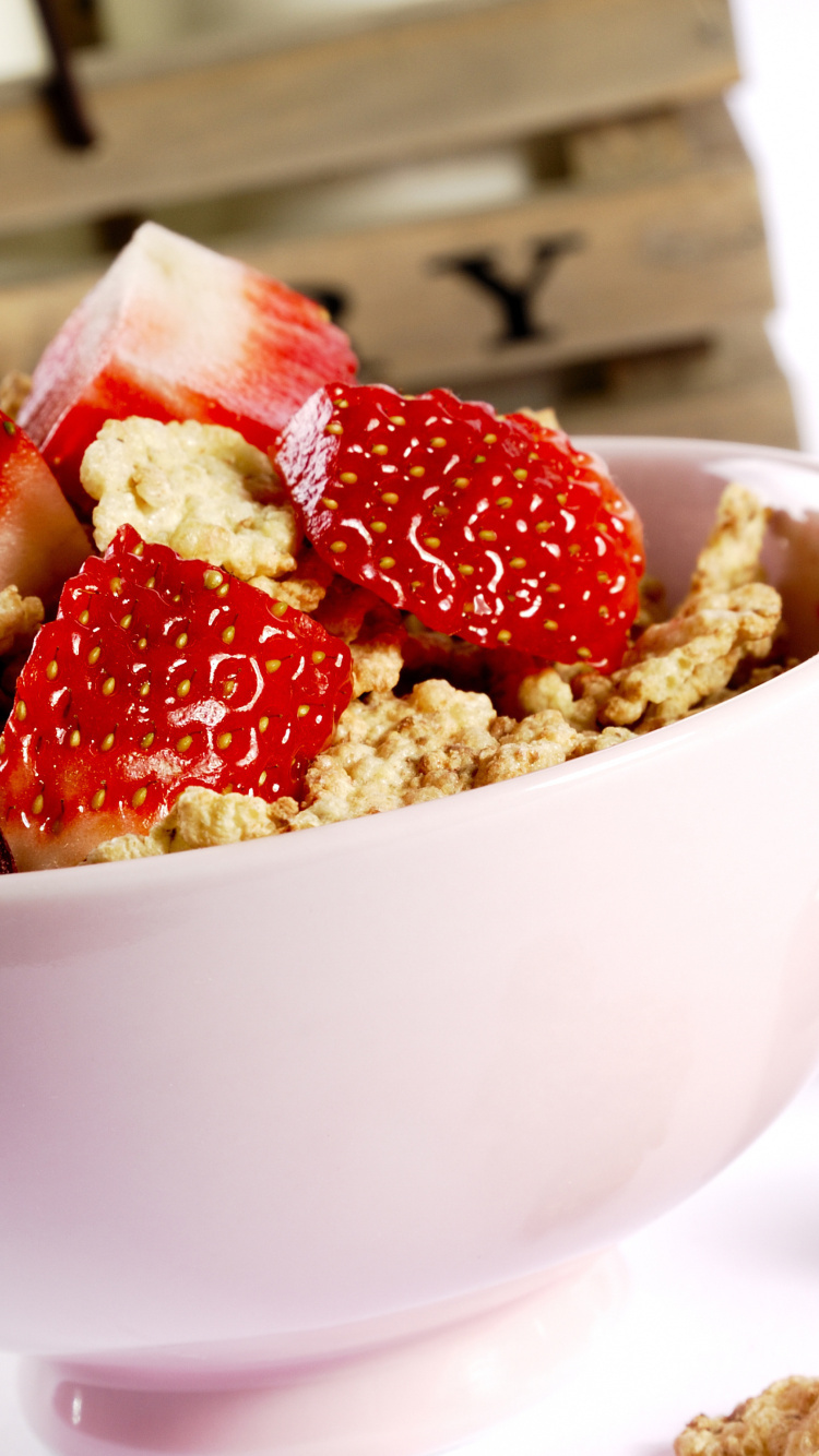 Tasty eco breakfast with muesli screenshot #1 750x1334