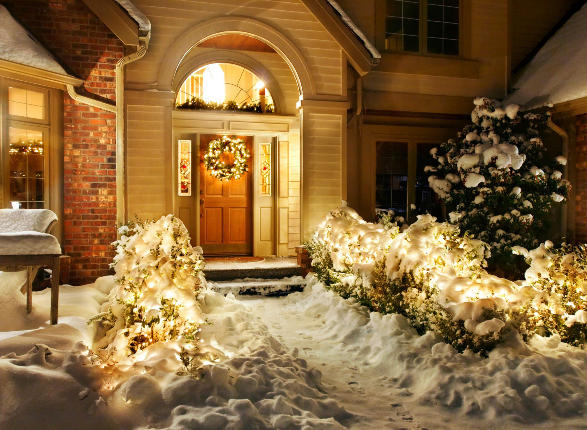 Fondo de pantalla Christmas Outdoor Home Decor Idea 1920x1408