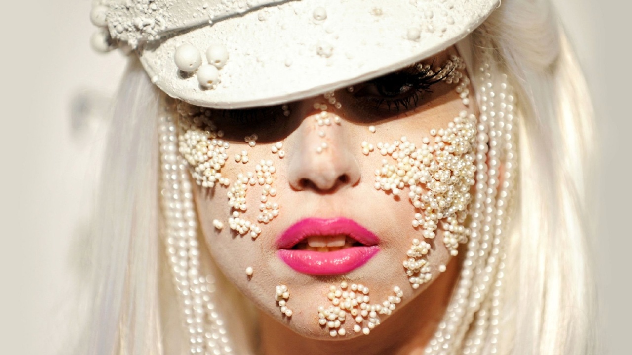 Lady Gaga wallpaper 1280x720