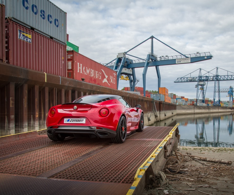 Alfa Romeo 4C screenshot #1 960x800