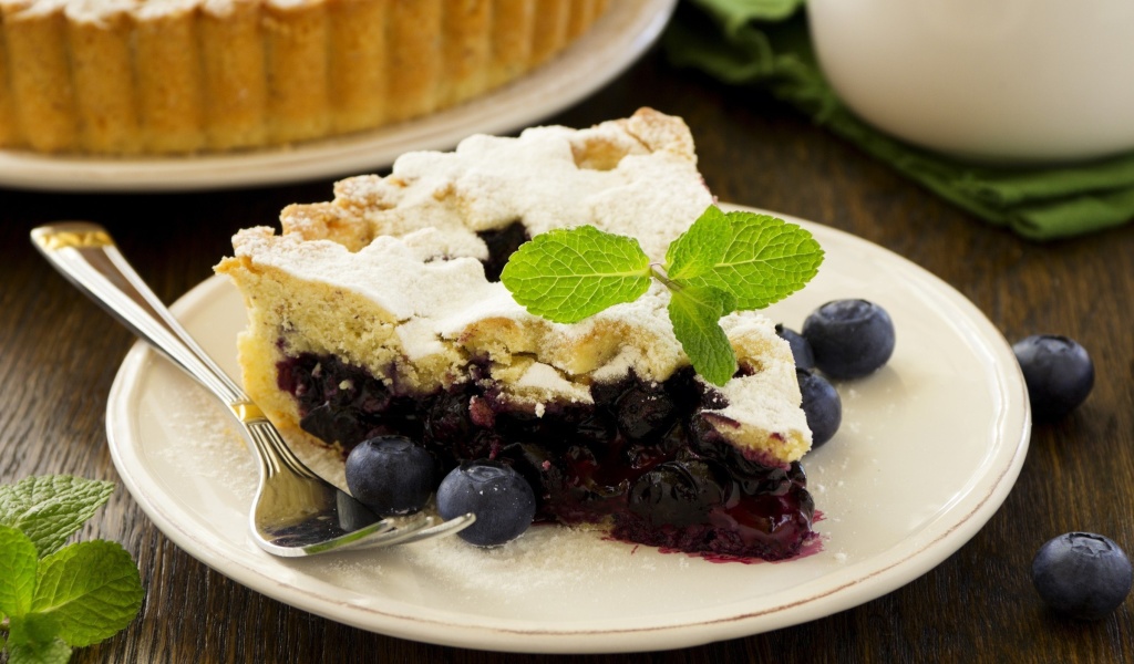 Sfondi Classic Blueberry Pie 1024x600