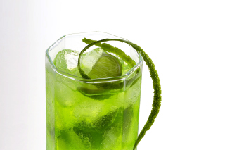 Green Cocktail with Lime Wallpaper for Android, iPhone and iPad