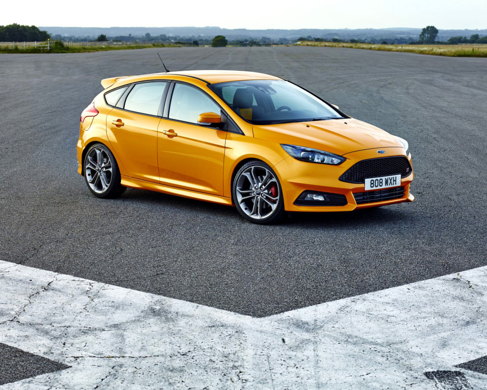 Fondo de pantalla Ford  Focus ST 1600x1280