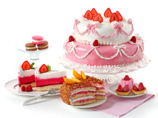 Strawberry biscuit cake wallpaper 320x240