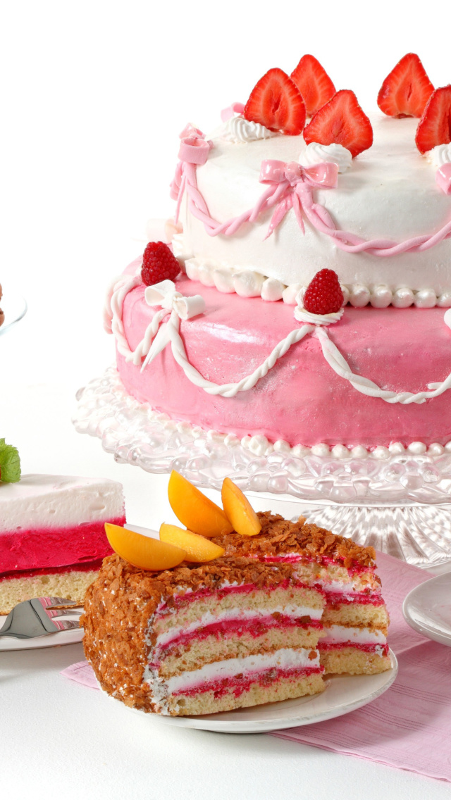 Strawberry biscuit cake wallpaper 640x1136