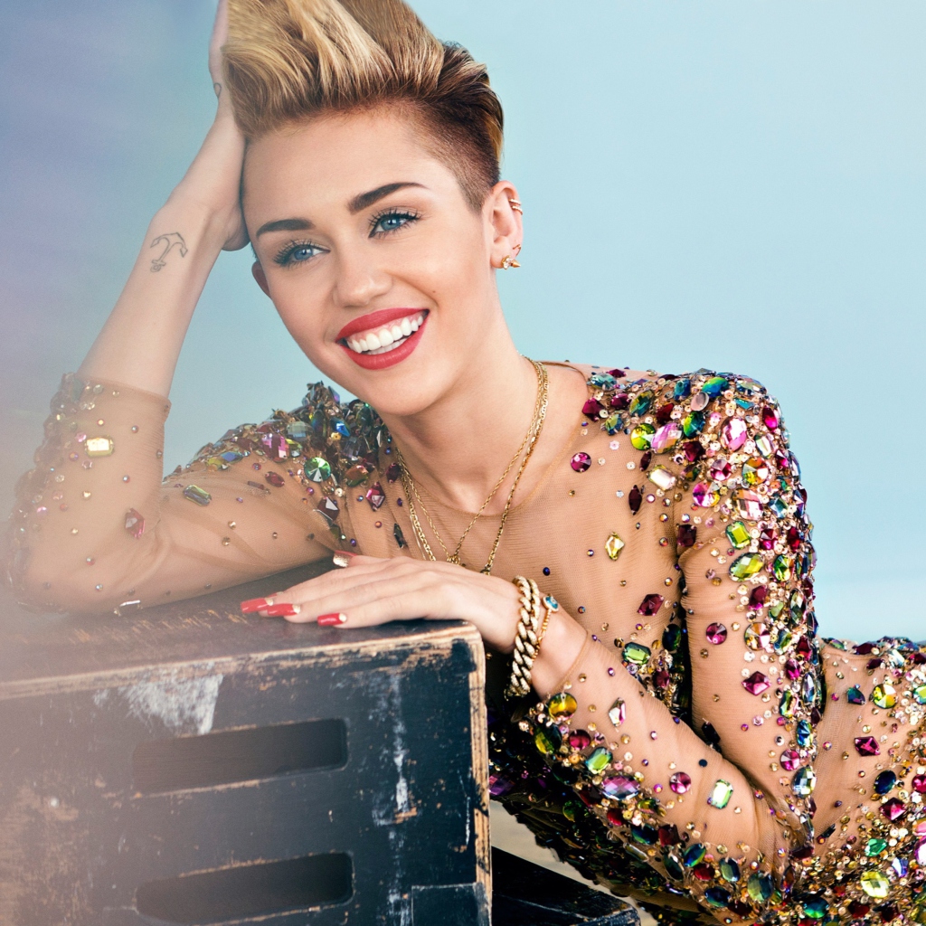 Das Miley Cyrus 2014 Wallpaper 1024x1024