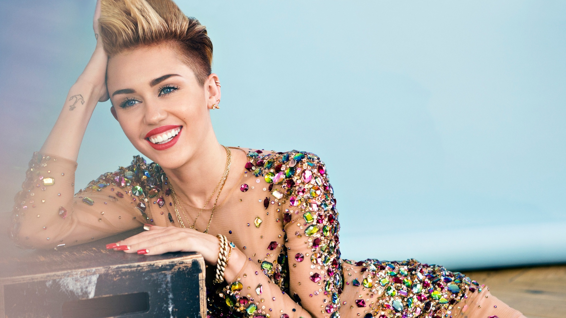 Обои Miley Cyrus 2014 1920x1080