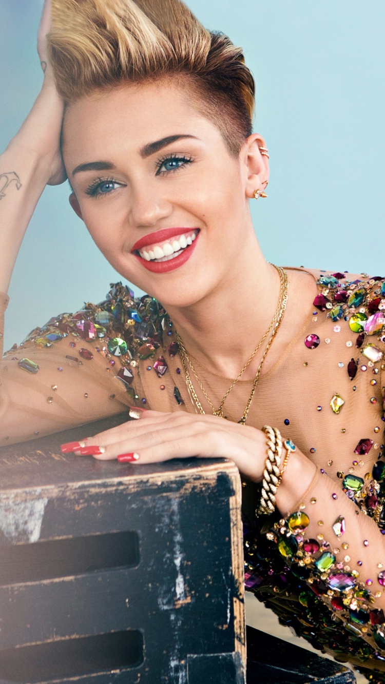 Das Miley Cyrus 2014 Wallpaper 750x1334