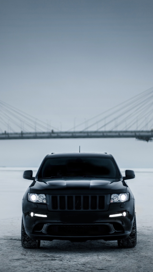 Jeep Grand Cherokee IV screenshot #1 640x1136